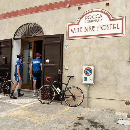 Winebikehostel 住宿加早餐酒店 Rocca Grimalda